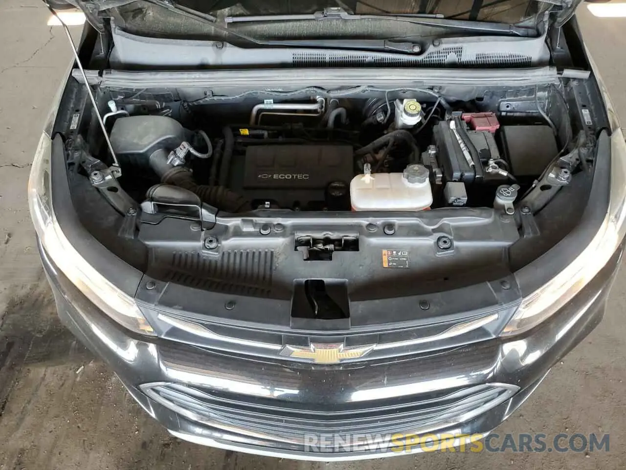 11 Photograph of a damaged car KL7CJLSBXLB011572 CHEVROLET TRAX 2020