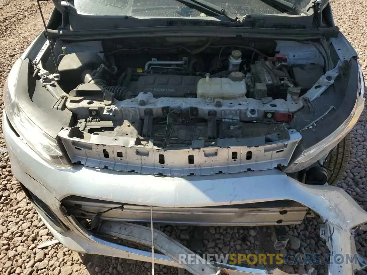 13 Photograph of a damaged car KL7CJLSBXLB037394 CHEVROLET TRAX 2020