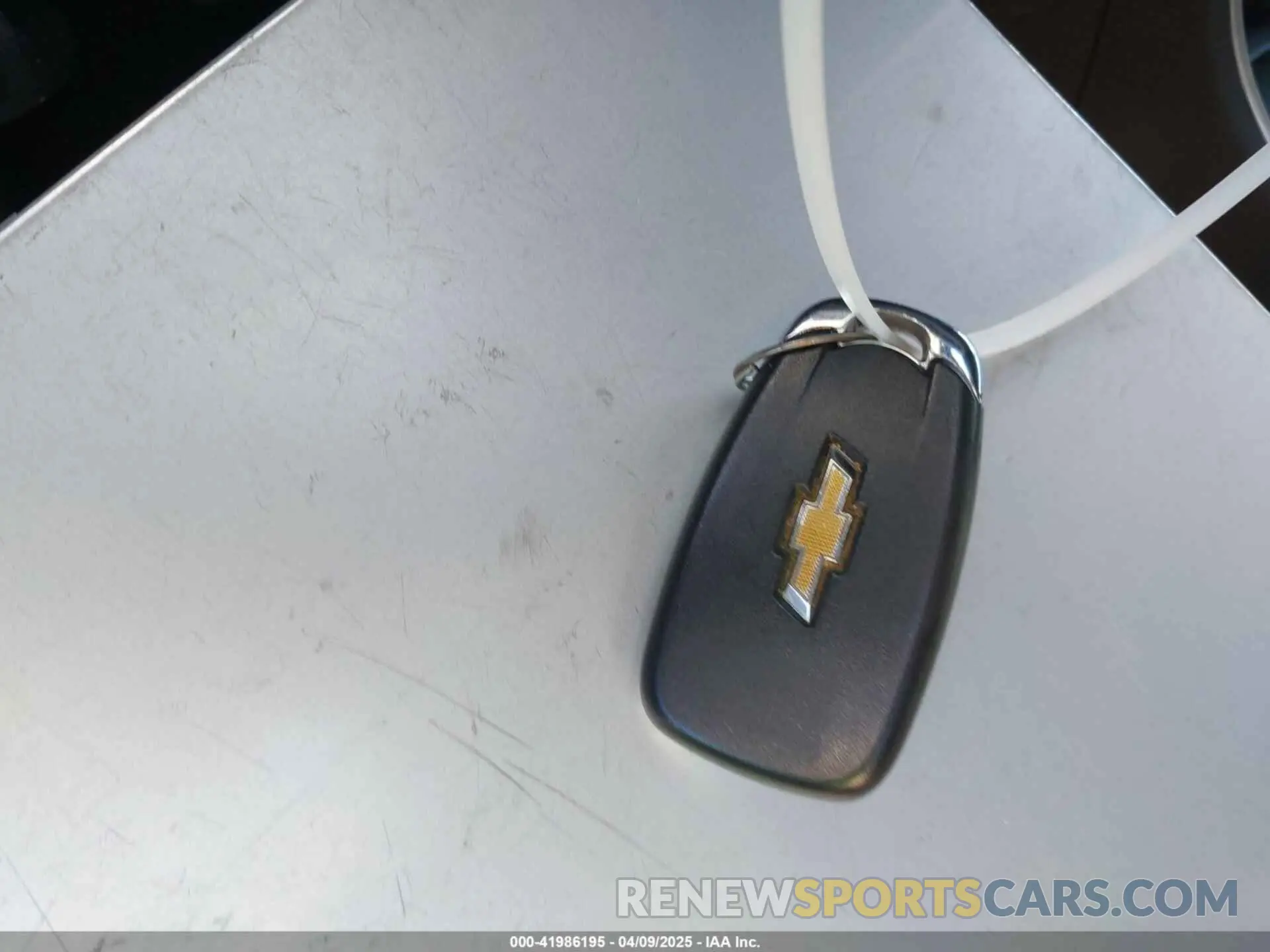 11 Photograph of a damaged car KL7CJLSBXLB039596 CHEVROLET TRAX 2020