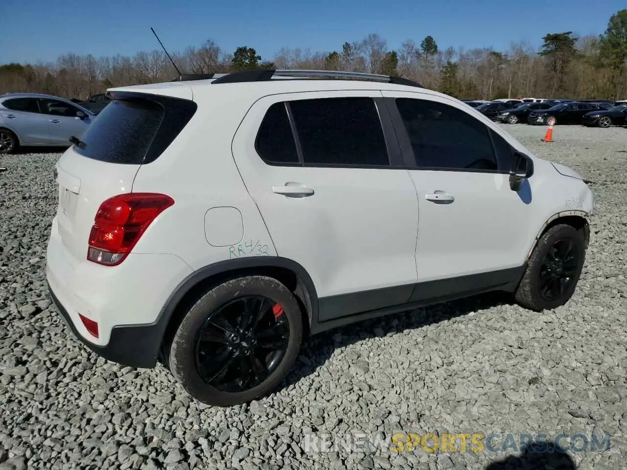 3 Photograph of a damaged car KL7CJLSBXLB315291 CHEVROLET TRAX 2020