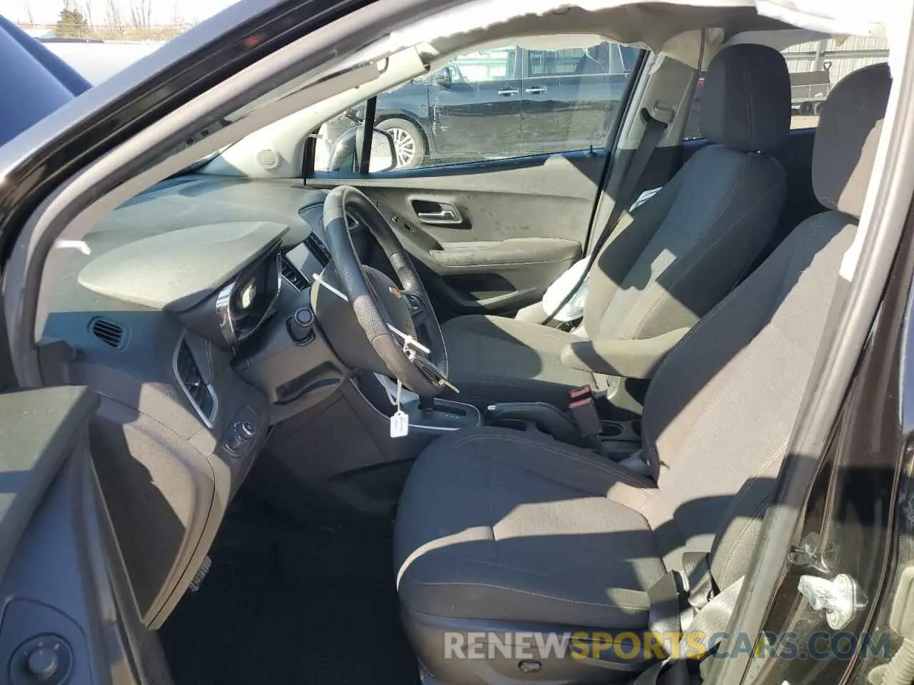 7 Photograph of a damaged car KL7CJNSB0LB063417 CHEVROLET TRAX 2020