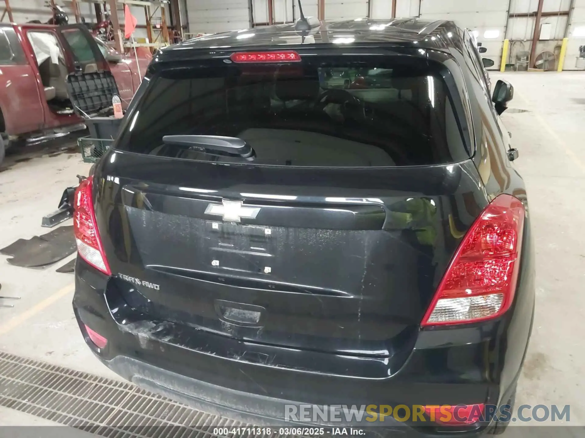 17 Photograph of a damaged car KL7CJNSB1LB319001 CHEVROLET TRAX 2020