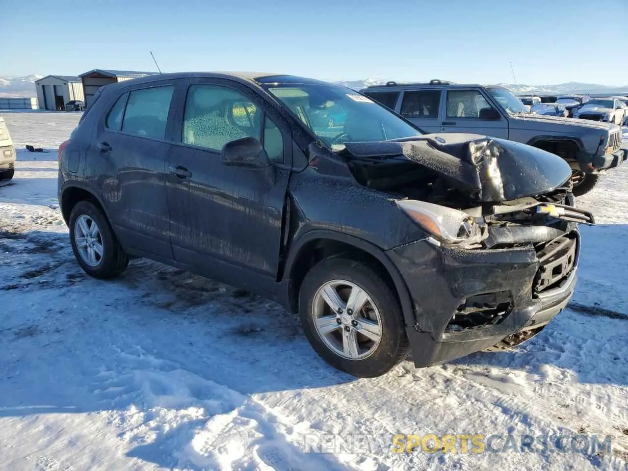 4 Photograph of a damaged car KL7CJNSB3LB062827 CHEVROLET TRAX 2020