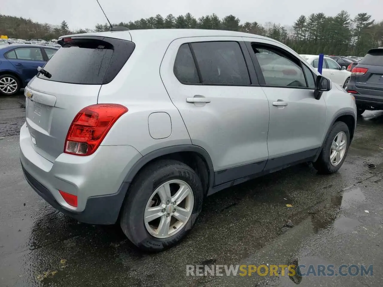 3 Photograph of a damaged car KL7CJNSB6LB030485 CHEVROLET TRAX 2020