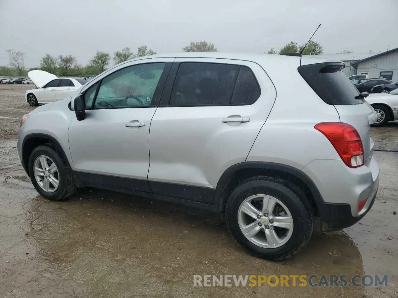 2 Photograph of a damaged car KL7CJNSB6LB034276 CHEVROLET TRAX 2020
