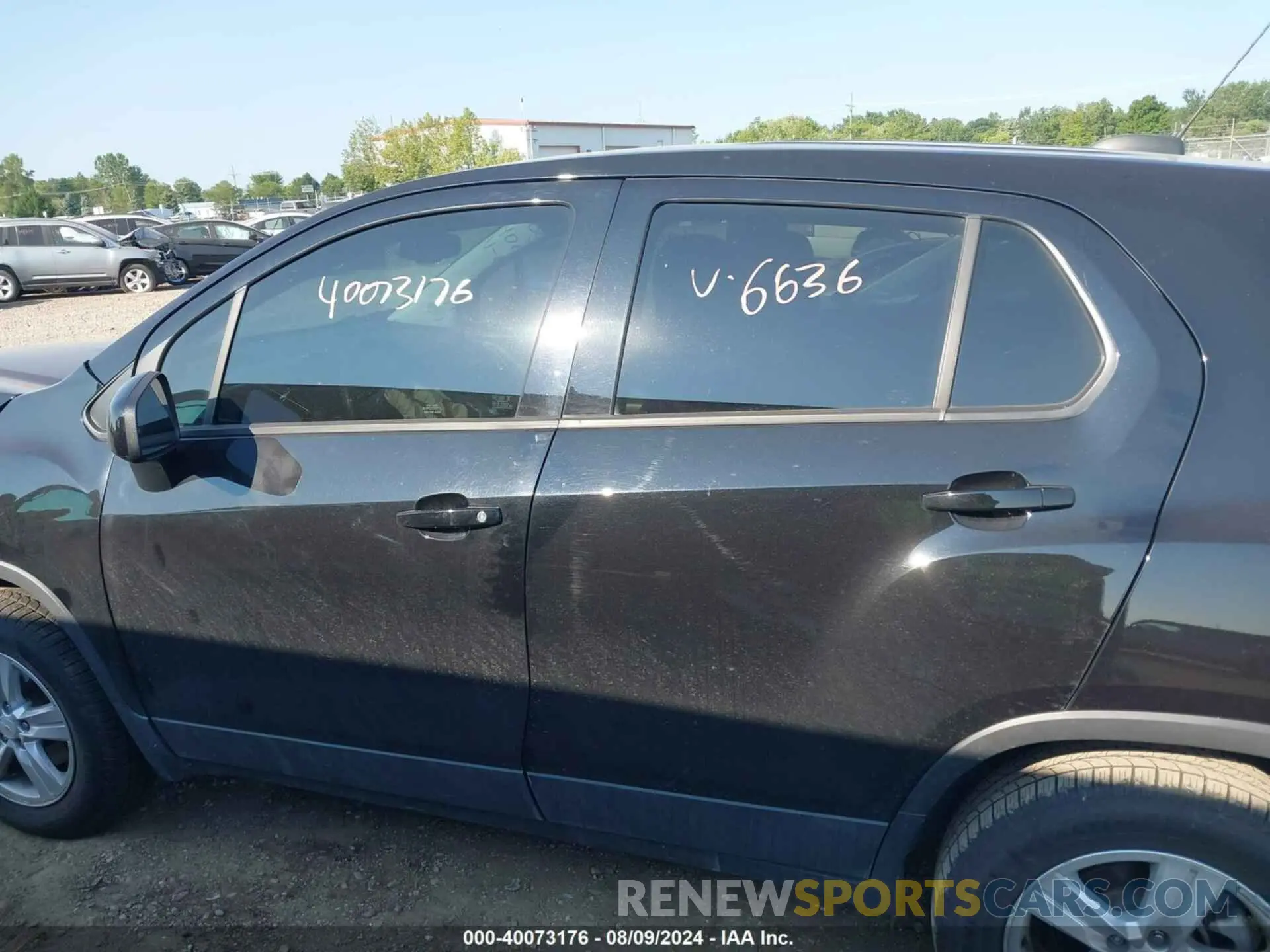 14 Photograph of a damaged car KL7CJNSB8LB016636 CHEVROLET TRAX 2020