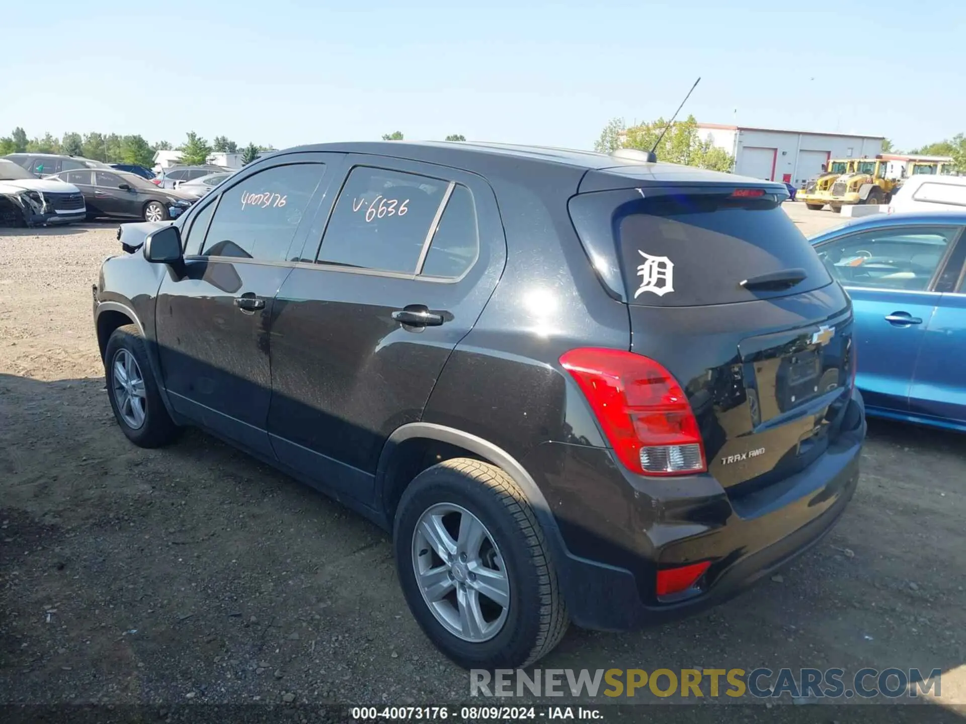 3 Photograph of a damaged car KL7CJNSB8LB016636 CHEVROLET TRAX 2020