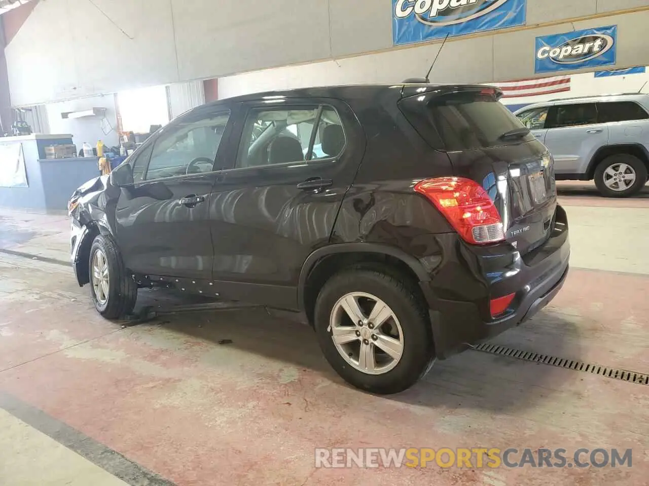 2 Photograph of a damaged car KL7CJNSB8LB043741 CHEVROLET TRAX 2020