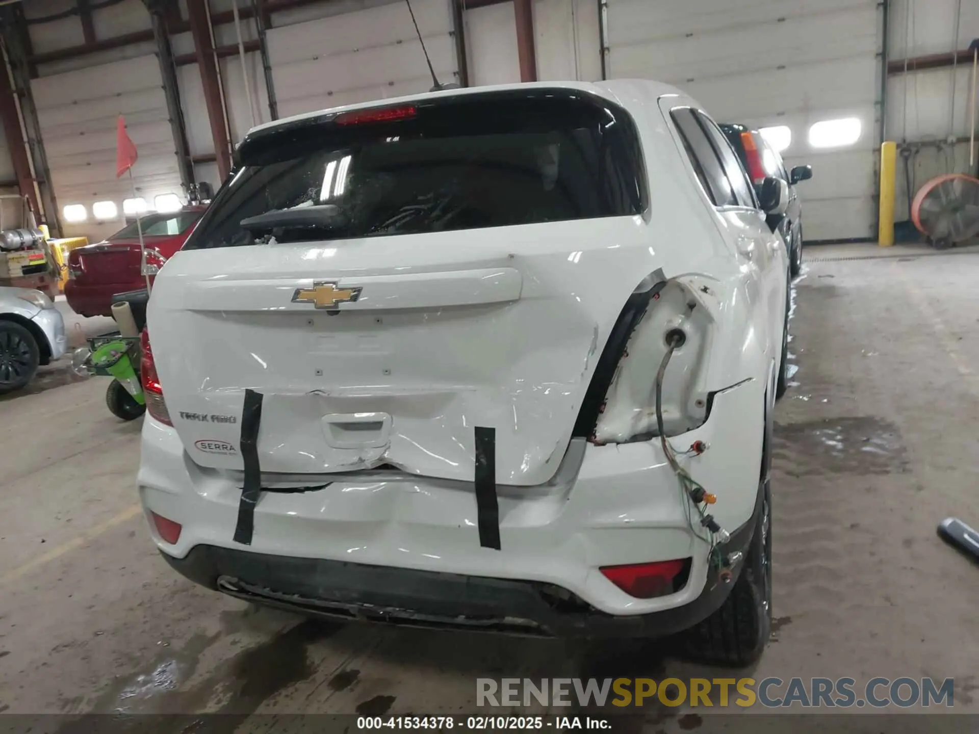 16 Photograph of a damaged car KL7CJNSB9LB084167 CHEVROLET TRAX 2020