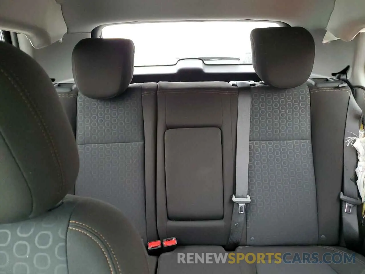 10 Photograph of a damaged car KL7CJNSBXLB091726 CHEVROLET TRAX 2020