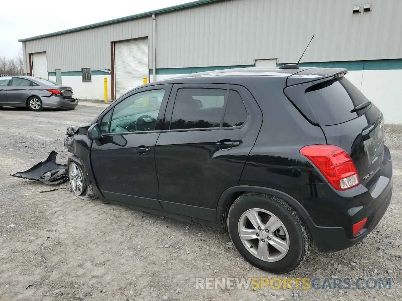 2 Photograph of a damaged car KL7CJNSBXLB091726 CHEVROLET TRAX 2020