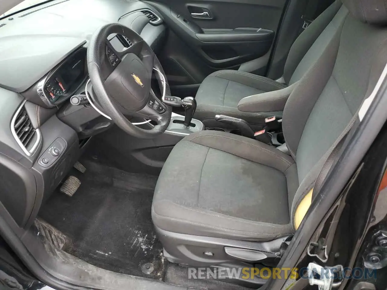7 Photograph of a damaged car KL7CJNSBXLB091726 CHEVROLET TRAX 2020