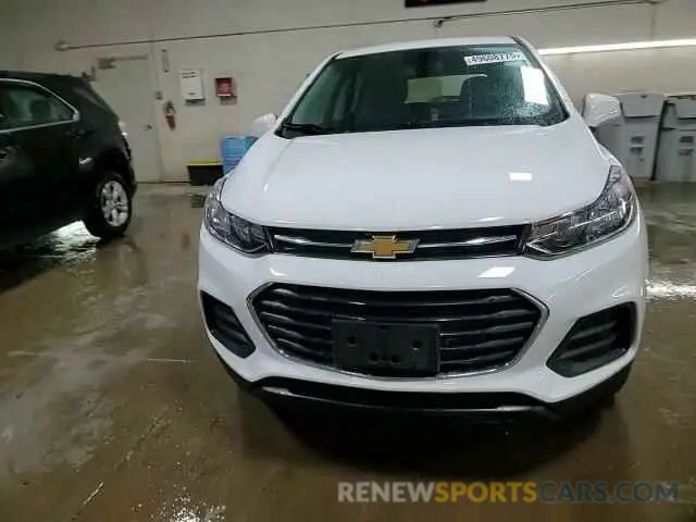 13 Photograph of a damaged car KL7CJNSBXLB316162 CHEVROLET TRAX 2020