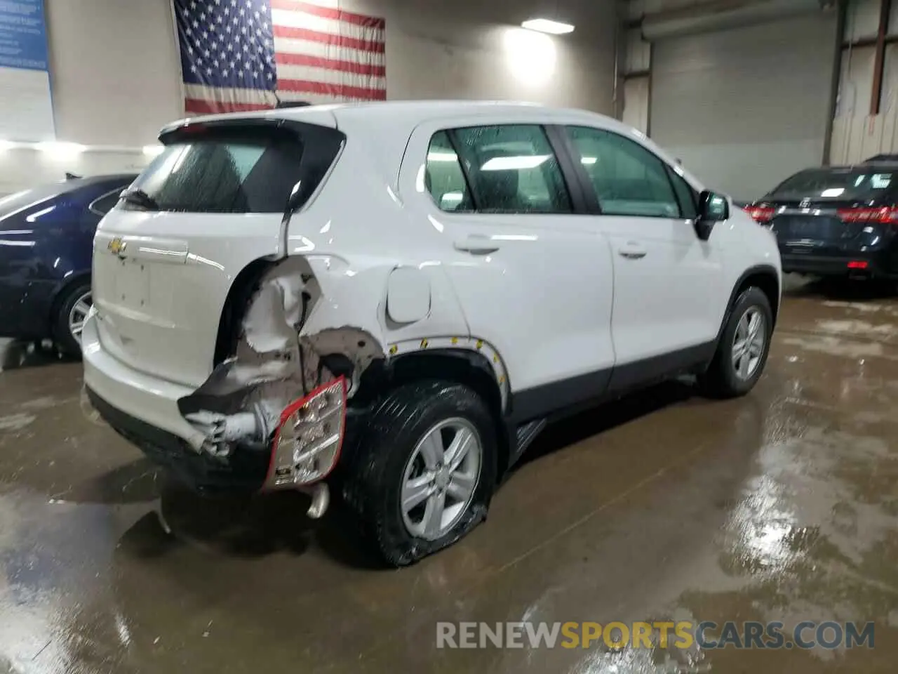 3 Photograph of a damaged car KL7CJNSBXLB316162 CHEVROLET TRAX 2020