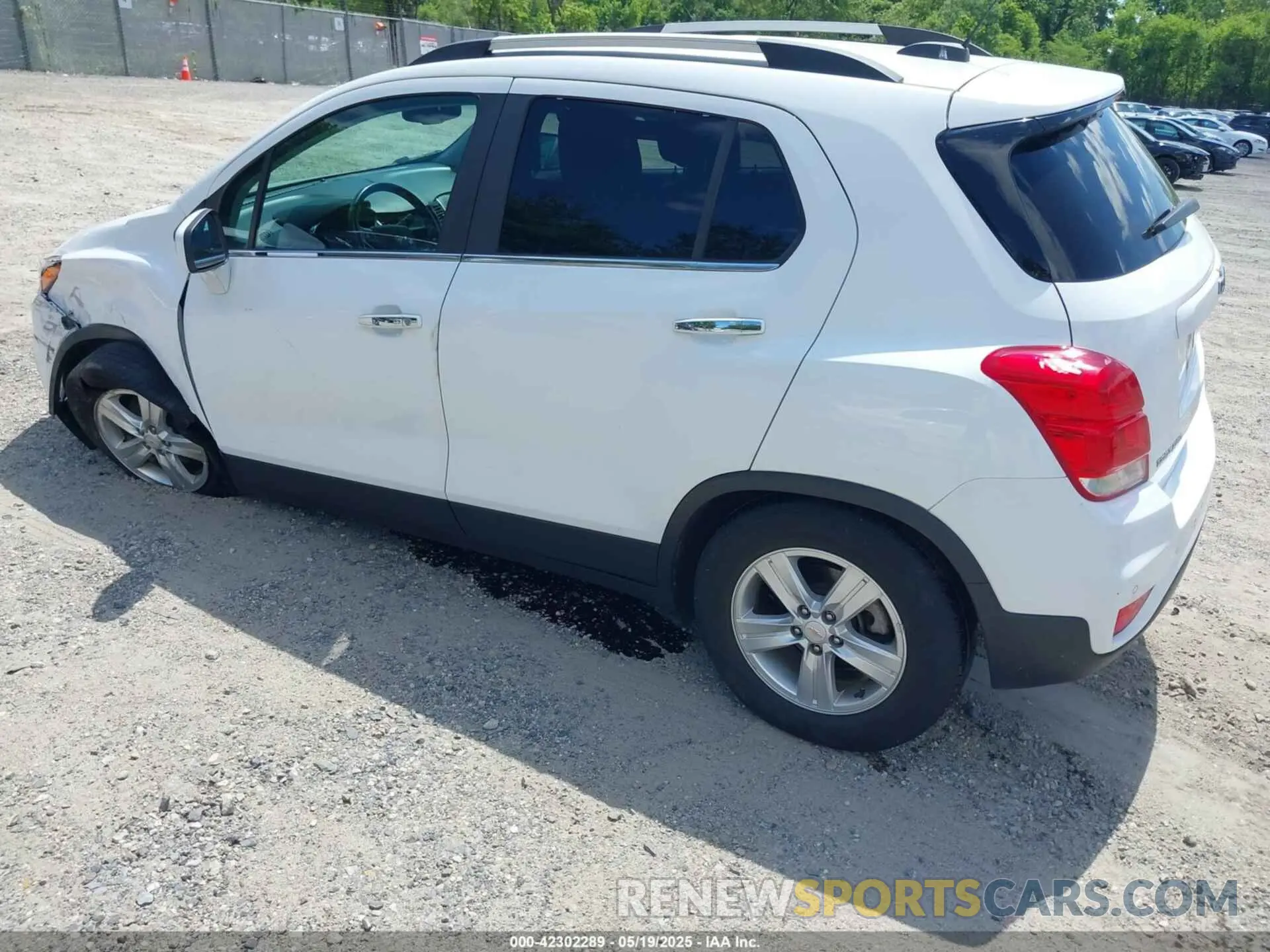3 Photograph of a damaged car KL7CJPSB0LB057547 CHEVROLET TRAX 2020