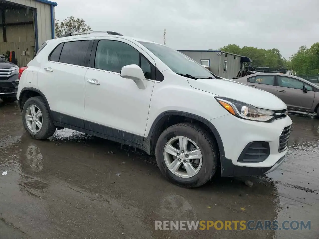 4 Photograph of a damaged car KL7CJPSB1LB063664 CHEVROLET TRAX 2020
