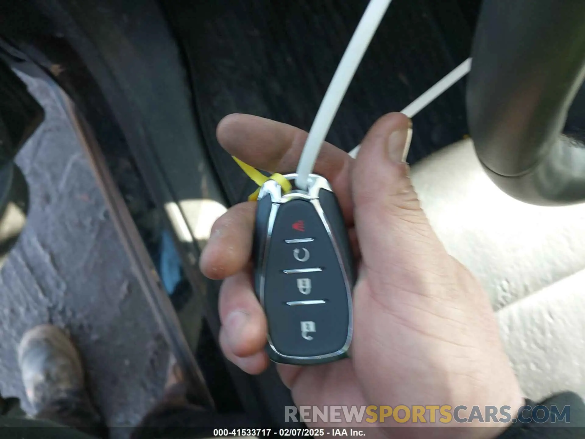11 Photograph of a damaged car KL7CJPSB1LB351023 CHEVROLET TRAX 2020