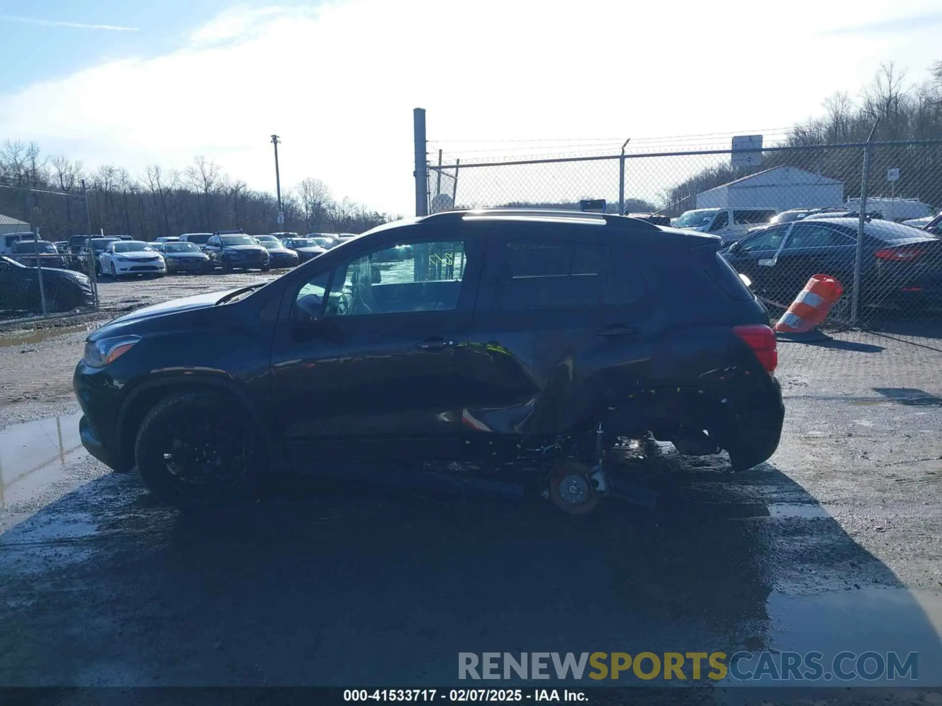 14 Photograph of a damaged car KL7CJPSB1LB351023 CHEVROLET TRAX 2020