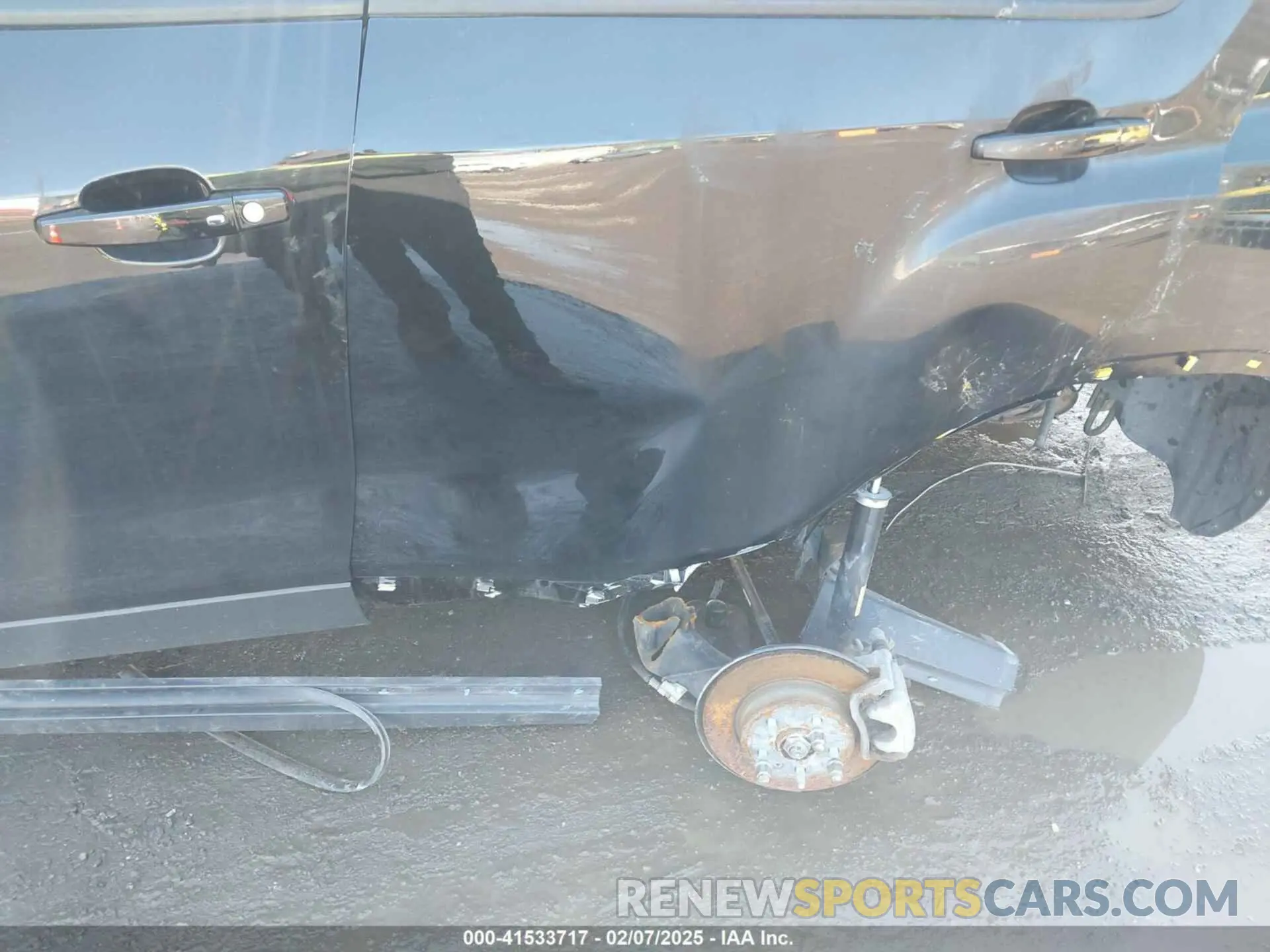 17 Photograph of a damaged car KL7CJPSB1LB351023 CHEVROLET TRAX 2020