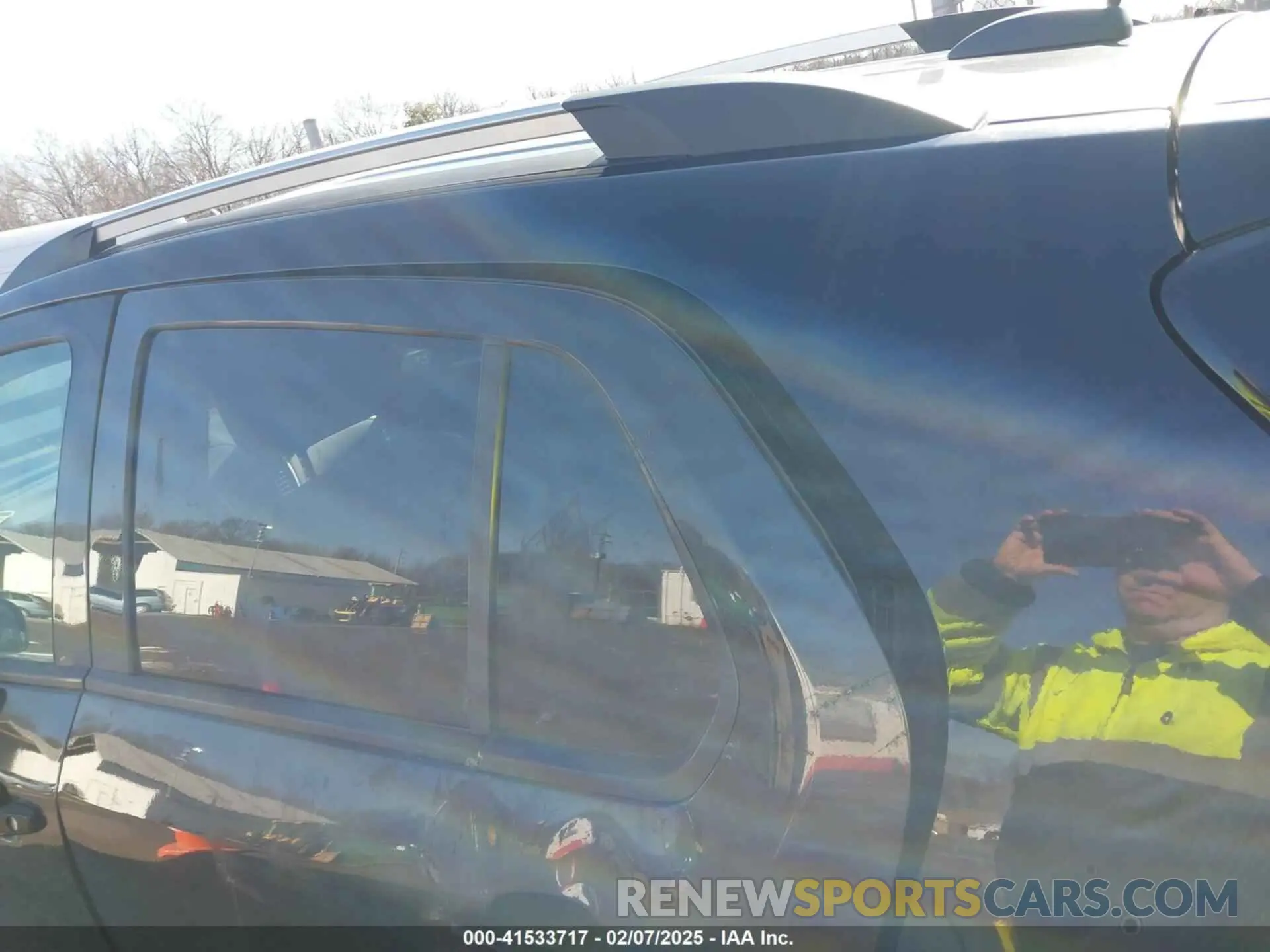 18 Photograph of a damaged car KL7CJPSB1LB351023 CHEVROLET TRAX 2020