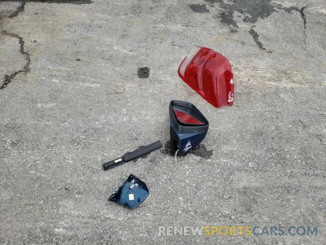 13 Photograph of a damaged car KL7CJPSB5LB334709 CHEVROLET TRAX 2020