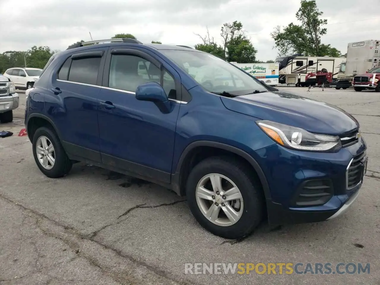 4 Photograph of a damaged car KL7CJPSB5LB334709 CHEVROLET TRAX 2020
