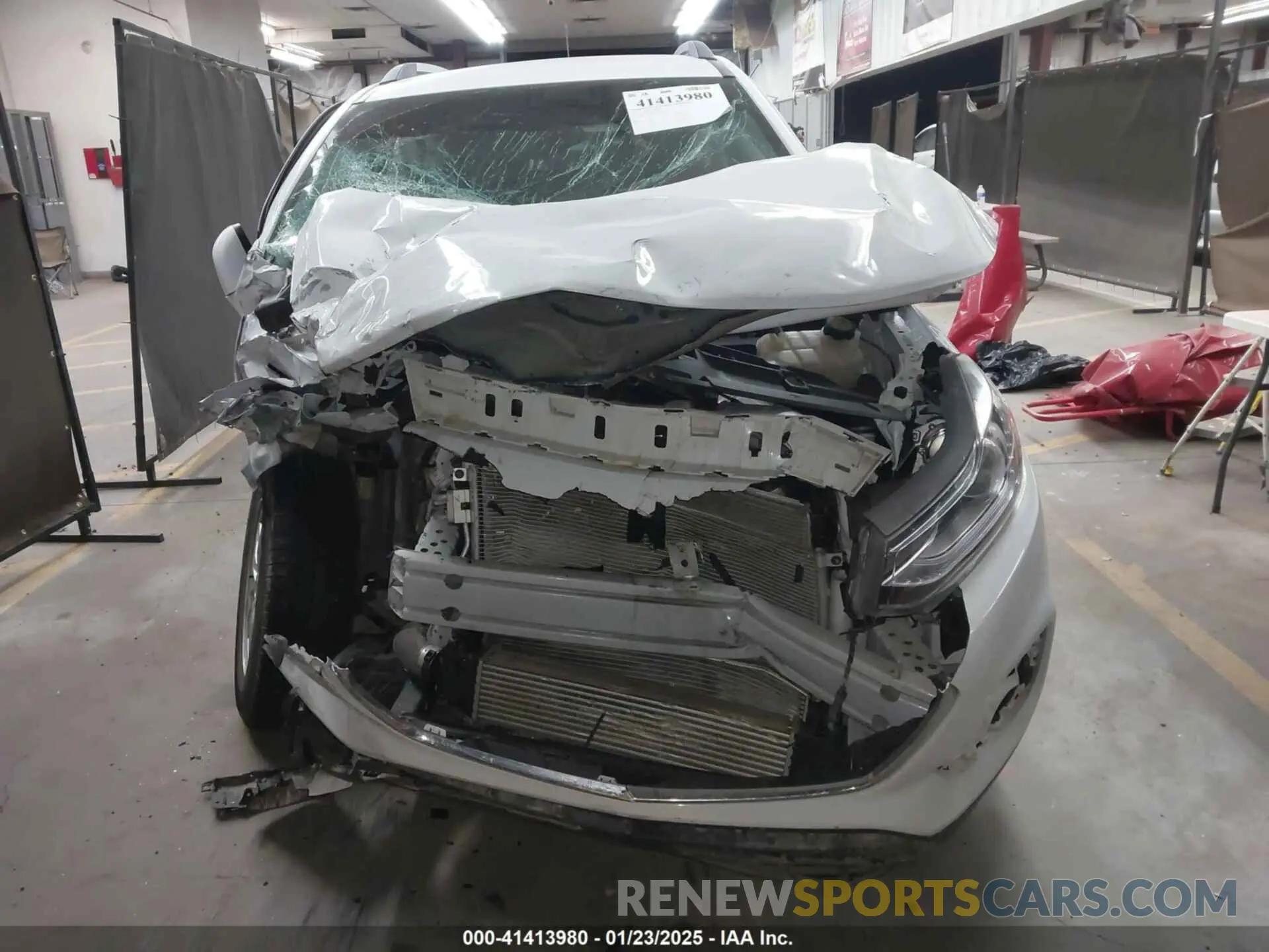 11 Photograph of a damaged car KL7CJPSB6LB005596 CHEVROLET TRAX 2020