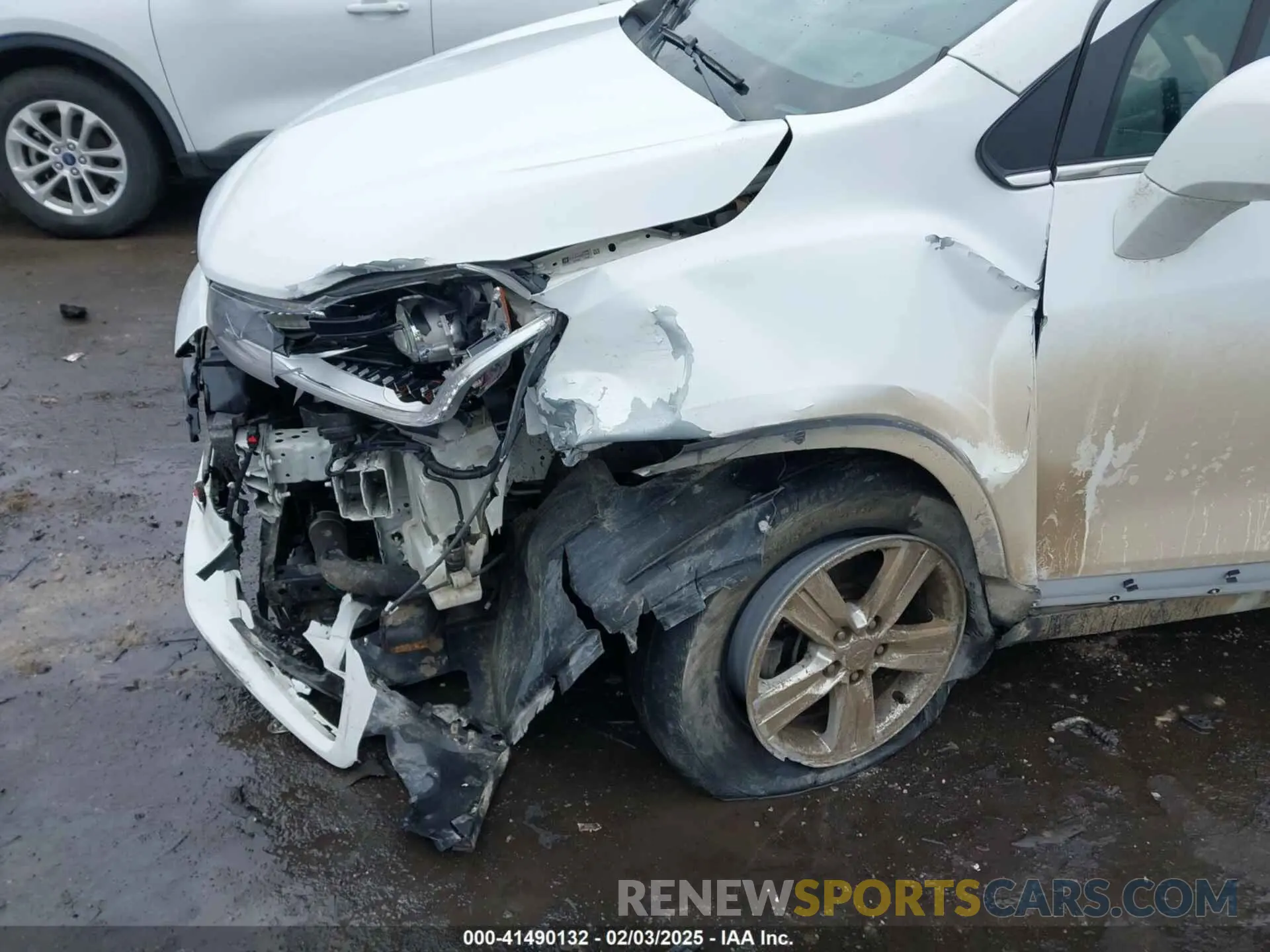 6 Photograph of a damaged car KL7CJPSB6LB313402 CHEVROLET TRAX 2020