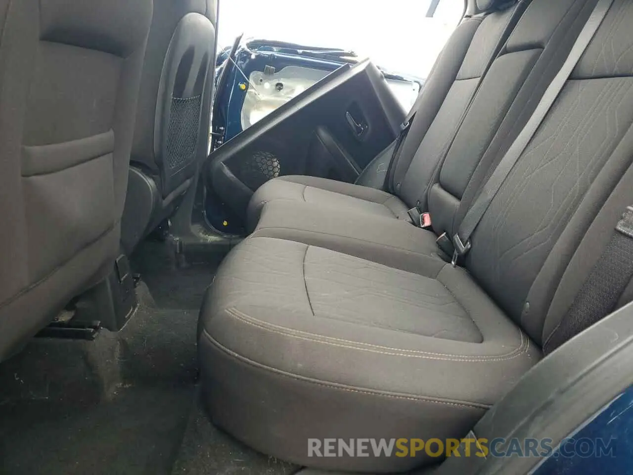 11 Photograph of a damaged car KL7CJPSB6LB329101 CHEVROLET TRAX 2020