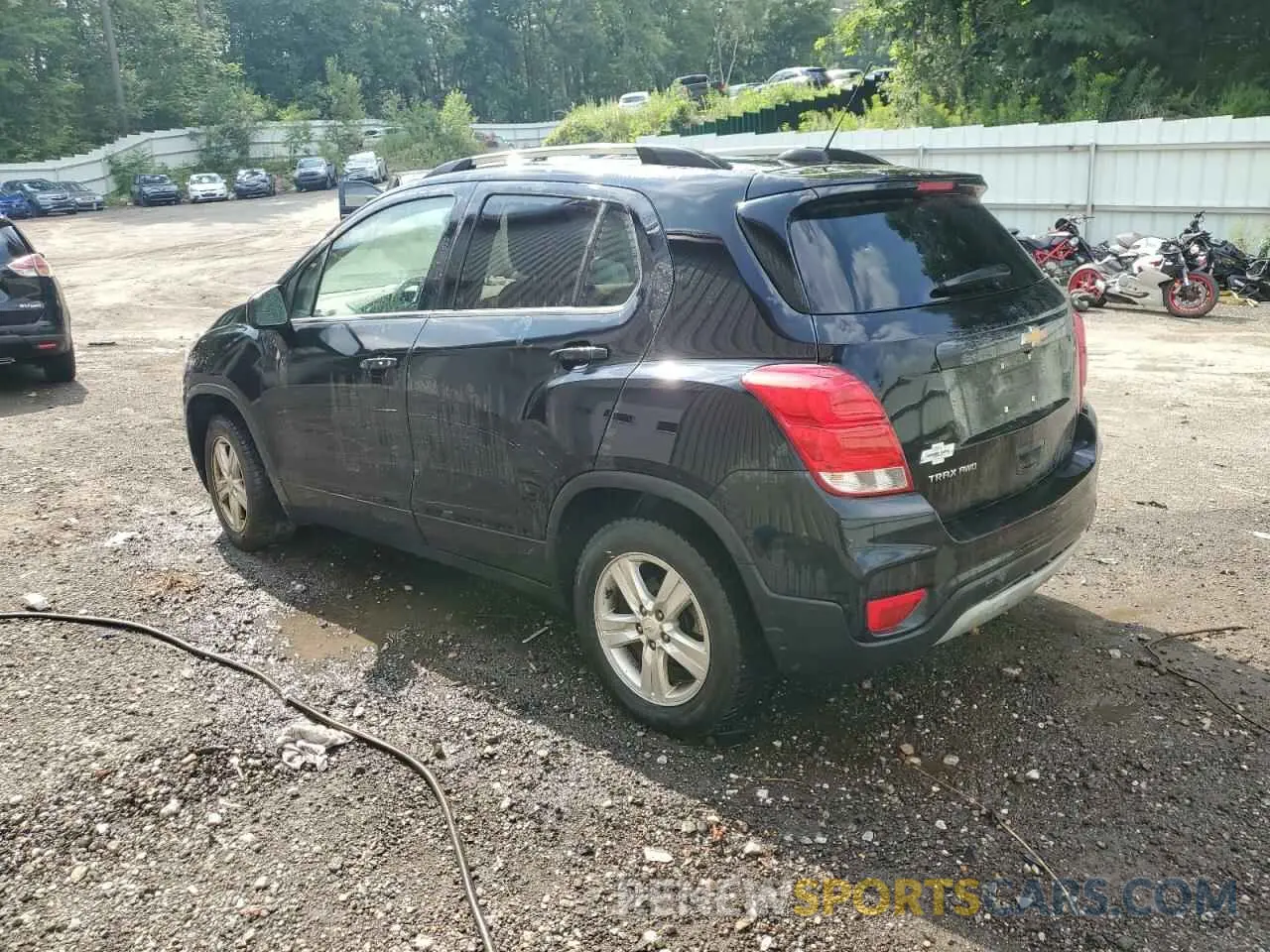 2 Photograph of a damaged car KL7CJPSB6LB331673 CHEVROLET TRAX 2020
