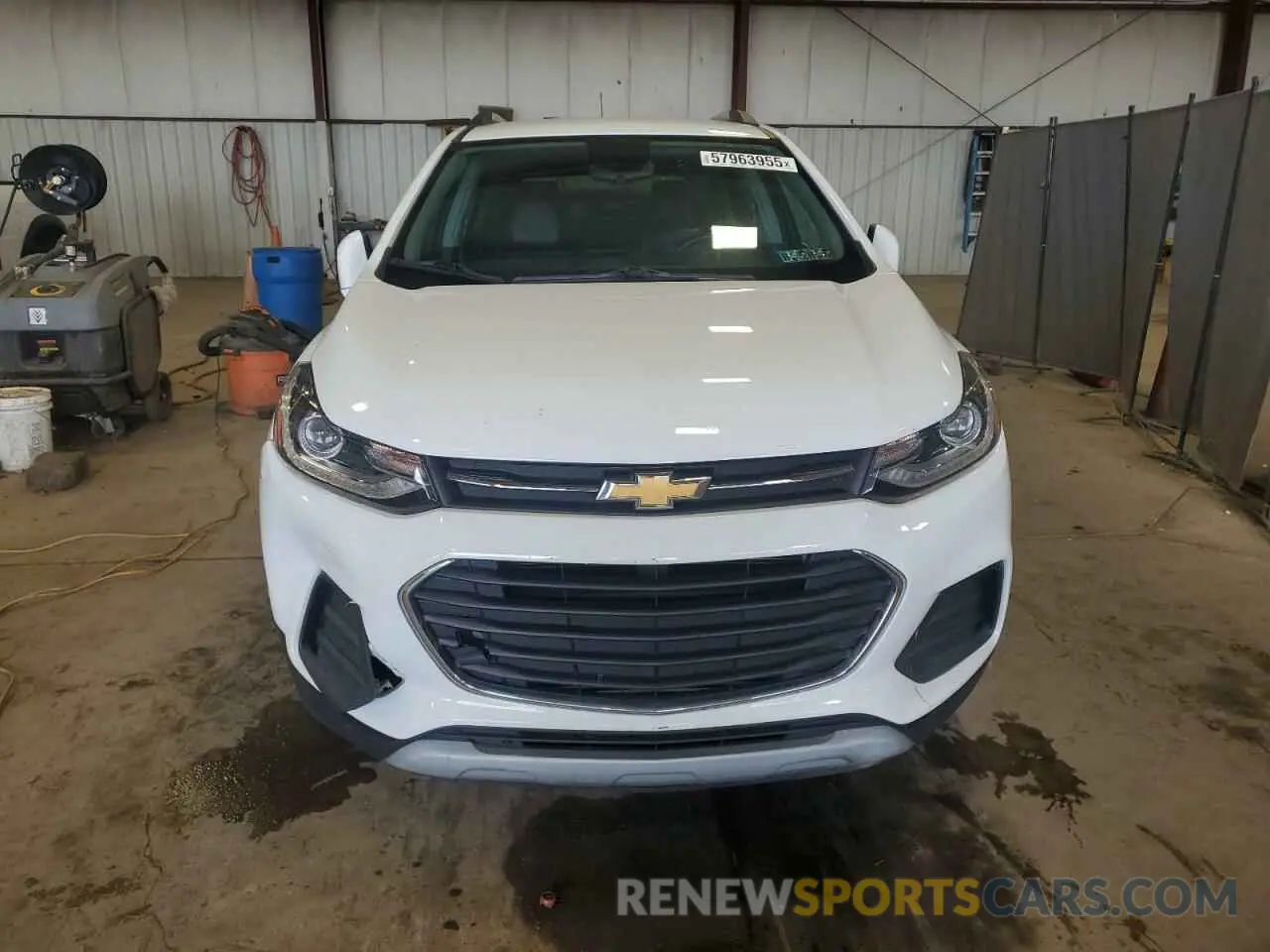 5 Photograph of a damaged car KL7CJPSB9LB002434 CHEVROLET TRAX 2020