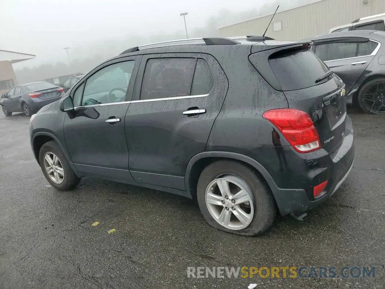 2 Photograph of a damaged car KL7CJPSB9LB061838 CHEVROLET TRAX 2020