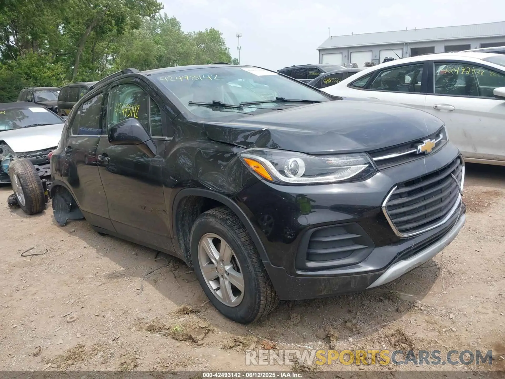 1 Photograph of a damaged car KL7CJPSB9LB065758 CHEVROLET TRAX 2020