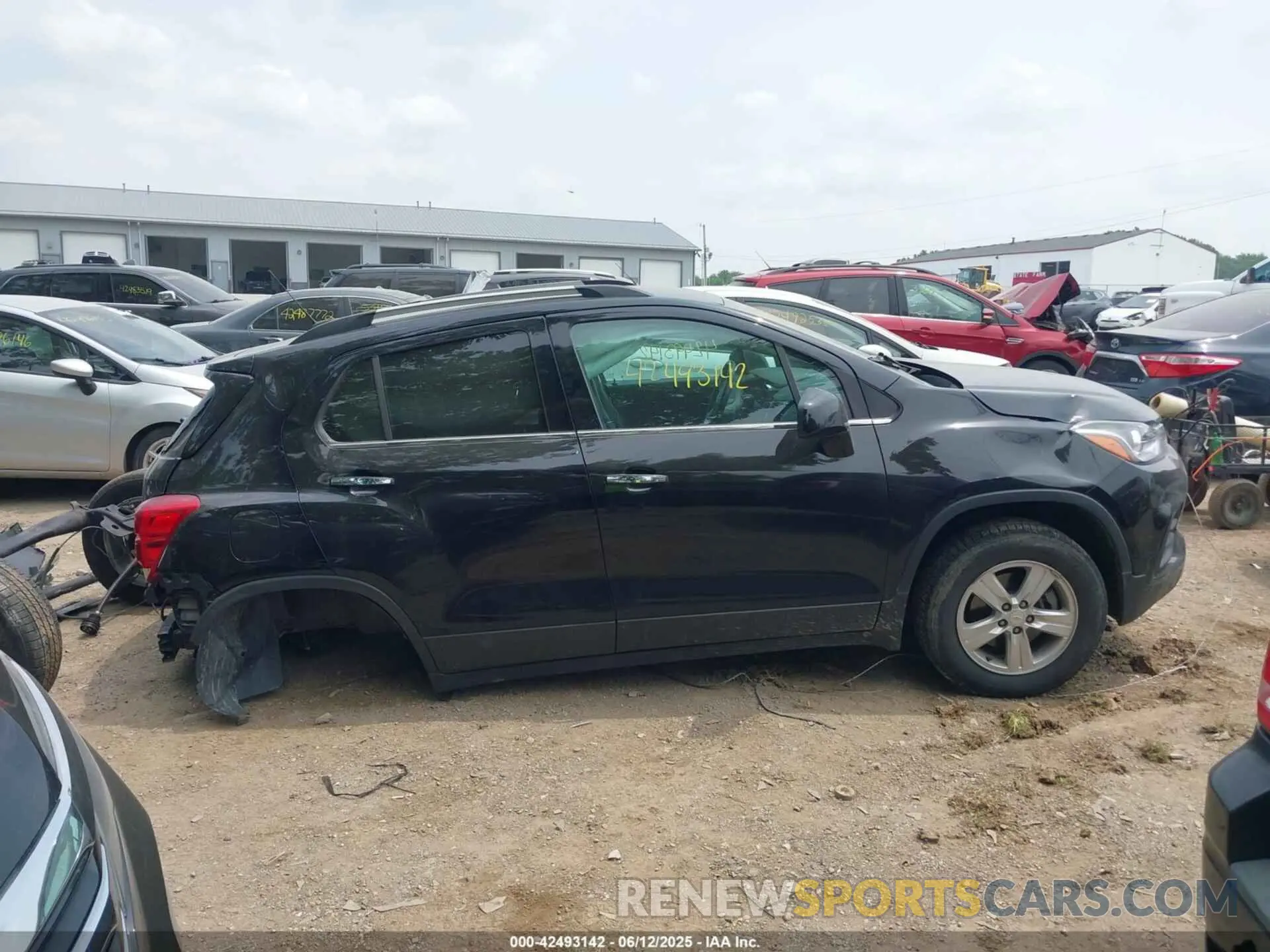14 Photograph of a damaged car KL7CJPSB9LB065758 CHEVROLET TRAX 2020