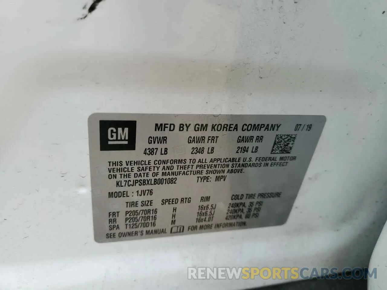 14 Photograph of a damaged car KL7CJPSBXLB001082 CHEVROLET TRAX 2020