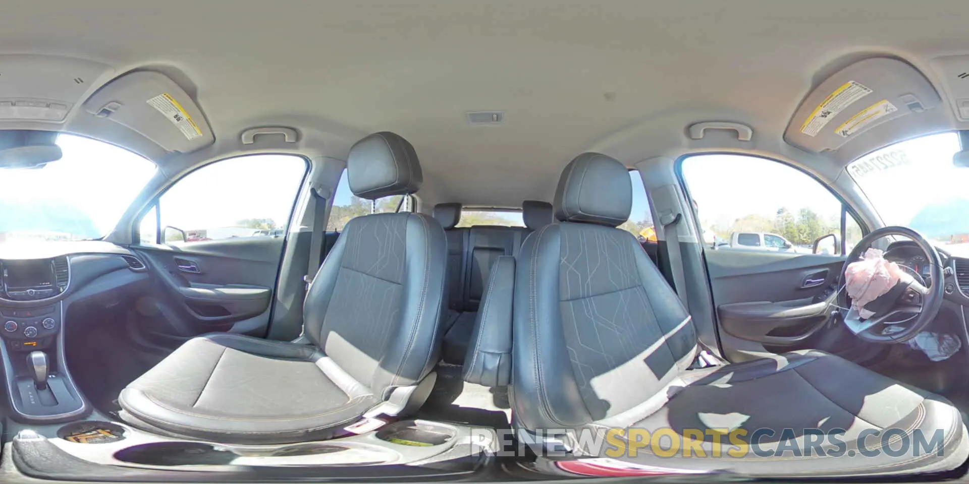 13 Photograph of a damaged car KL7CJPSBXLB027911 CHEVROLET TRAX 2020