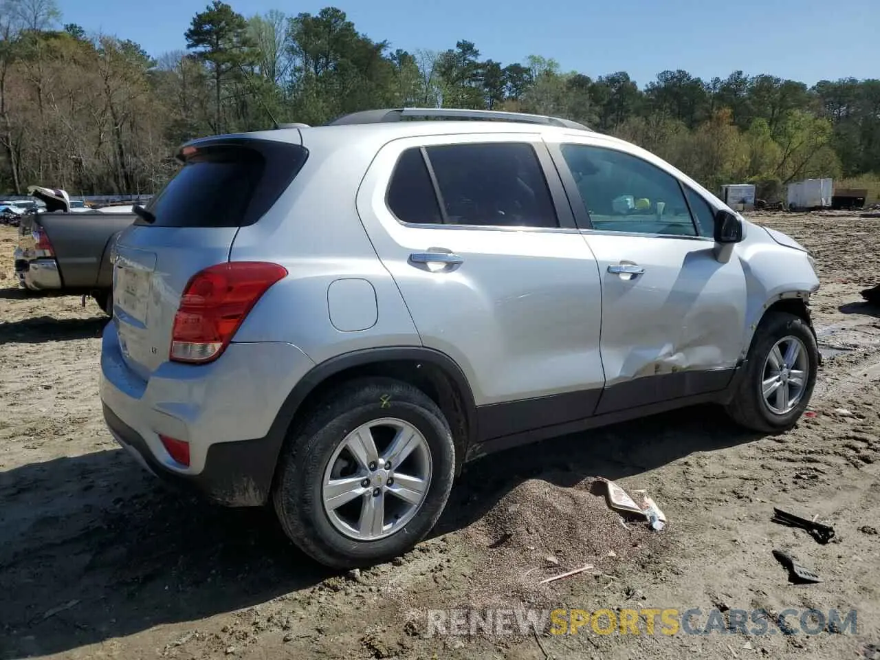 3 Photograph of a damaged car KL7CJPSBXLB027911 CHEVROLET TRAX 2020