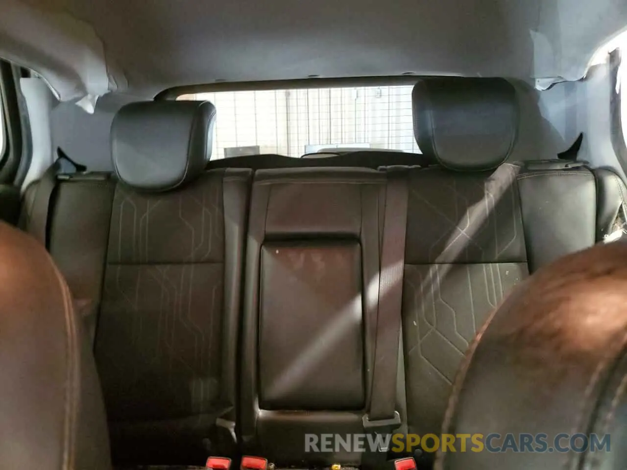 10 Photograph of a damaged car KL7CJPSBXLB029335 CHEVROLET TRAX 2020