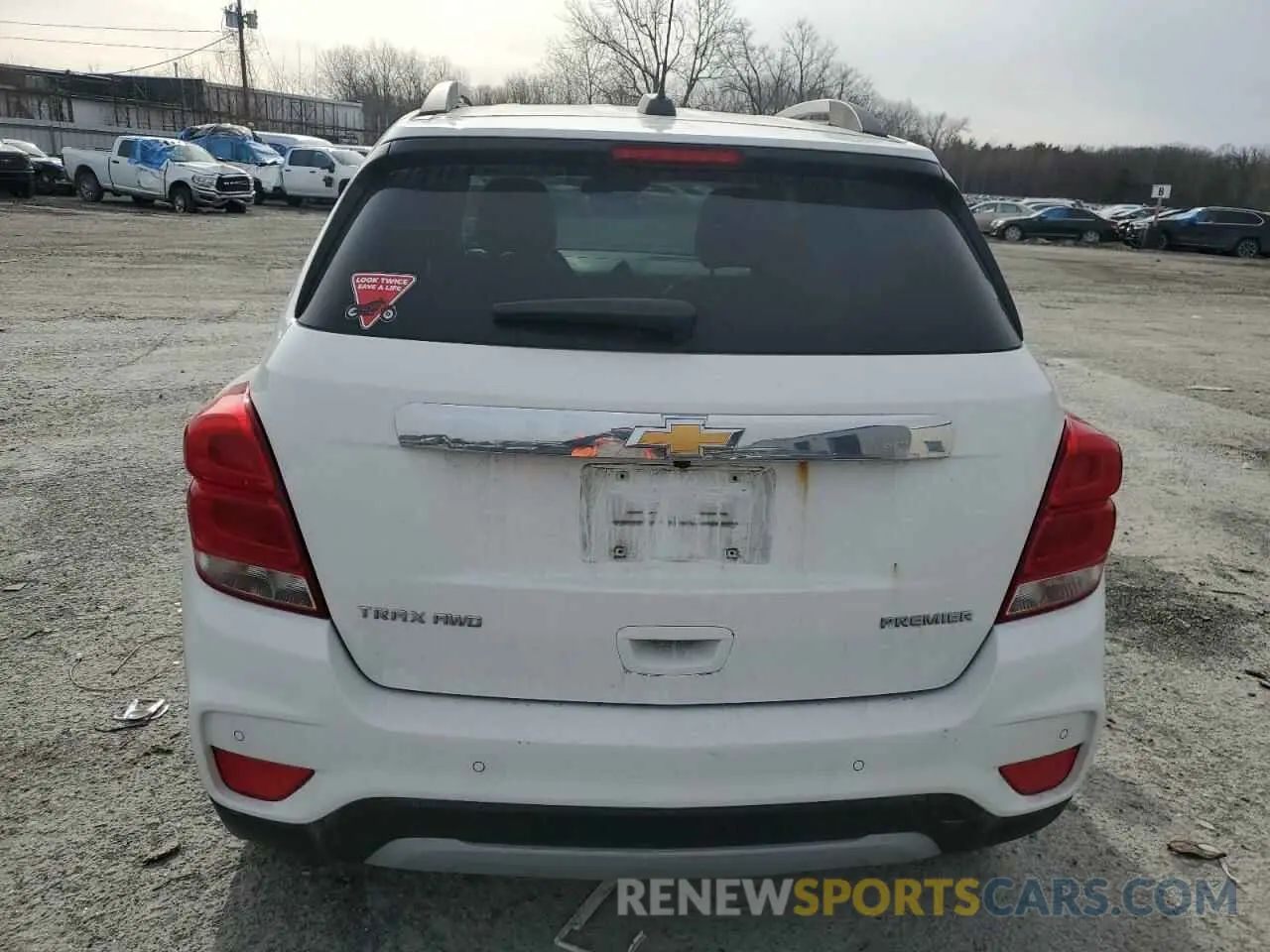 6 Photograph of a damaged car KL7CJRSB7LB318541 CHEVROLET TRAX 2020