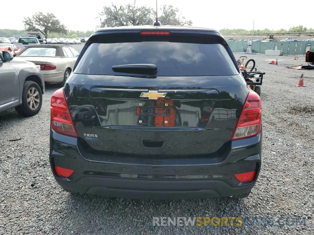 6 Photograph of a damaged car KL7CJKSB0MB319152 CHEVROLET TRAX 2021