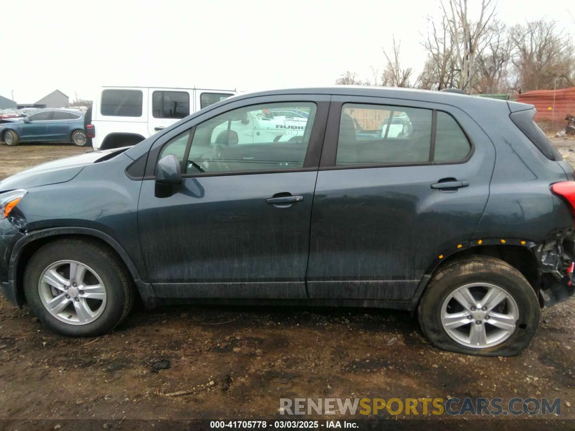 14 Photograph of a damaged car KL7CJKSB0MB322634 CHEVROLET TRAX 2021