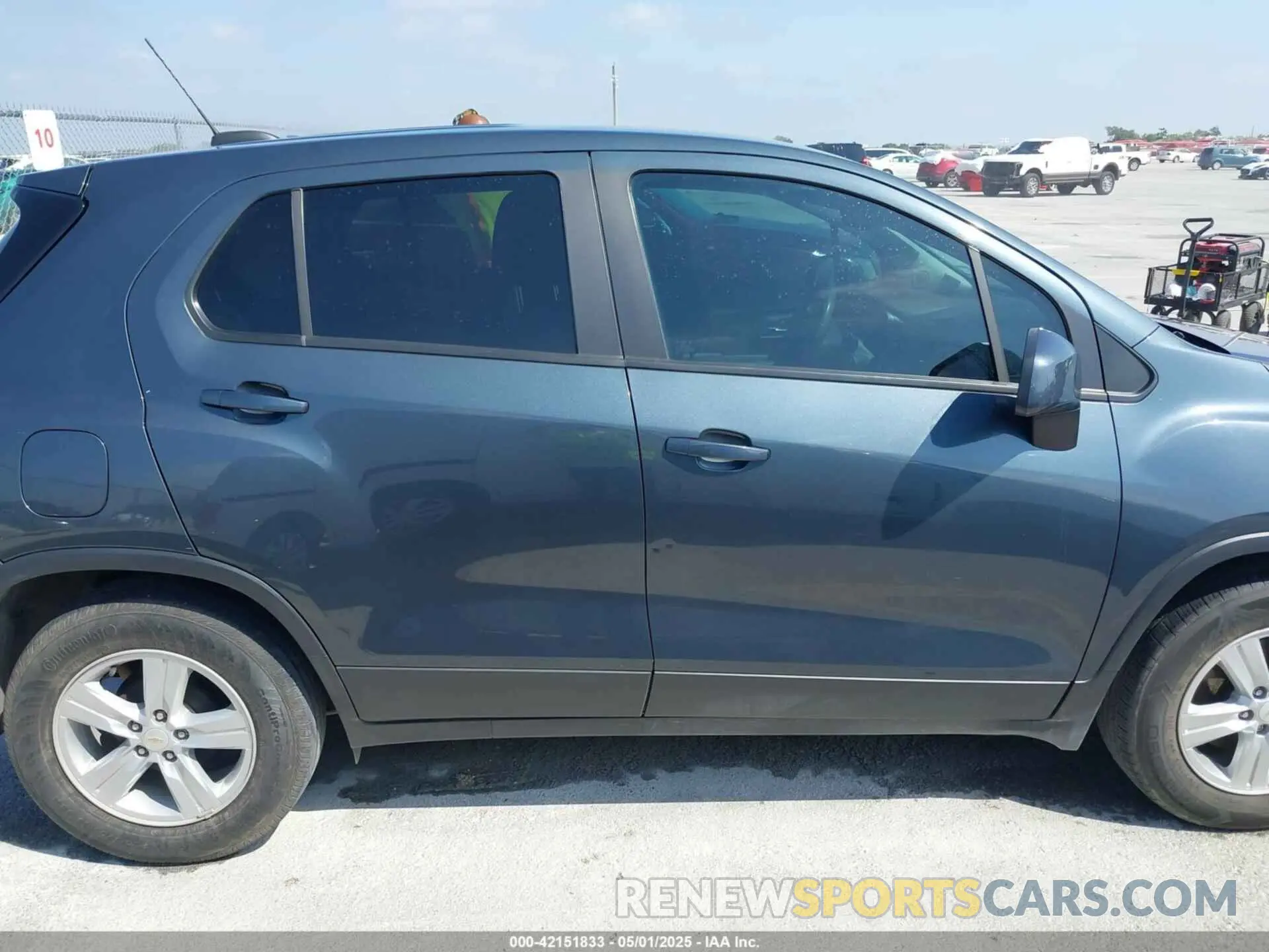 14 Photograph of a damaged car KL7CJKSB2MB303809 CHEVROLET TRAX 2021