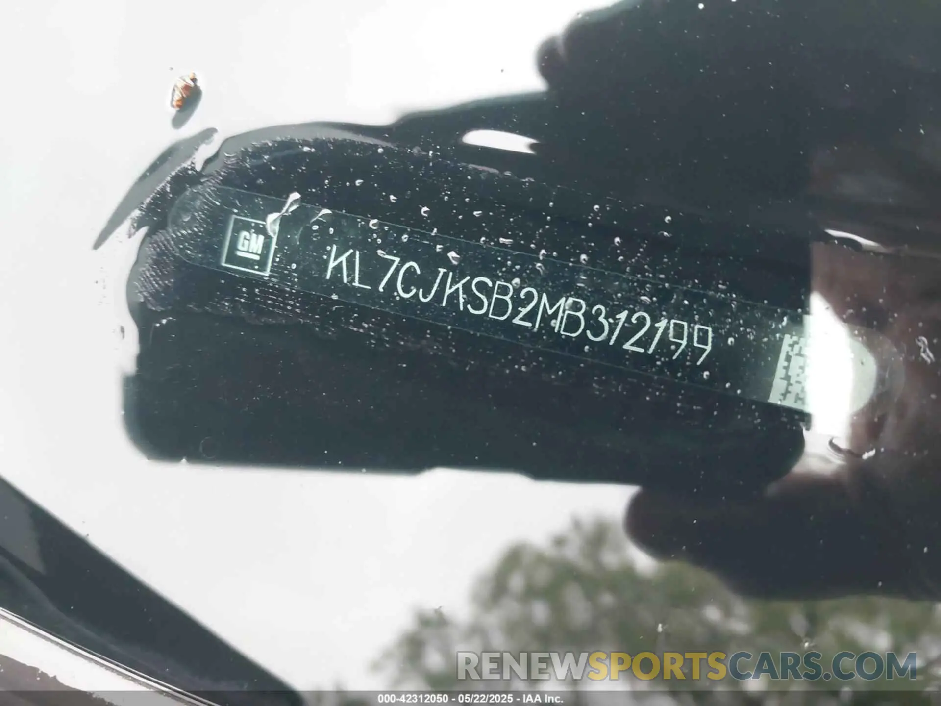 17 Photograph of a damaged car KL7CJKSB2MB312199 CHEVROLET TRAX 2021