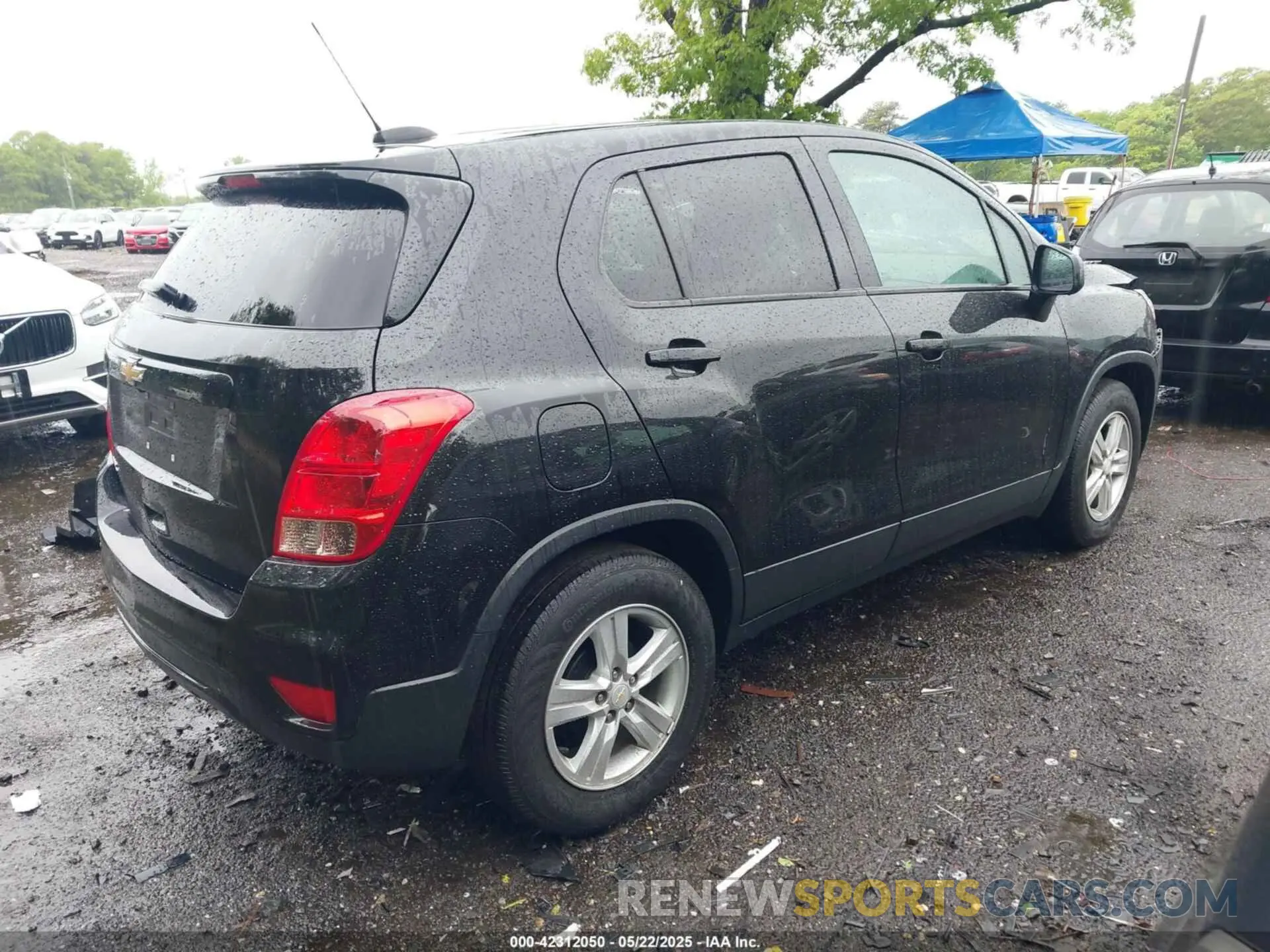 4 Photograph of a damaged car KL7CJKSB2MB312199 CHEVROLET TRAX 2021