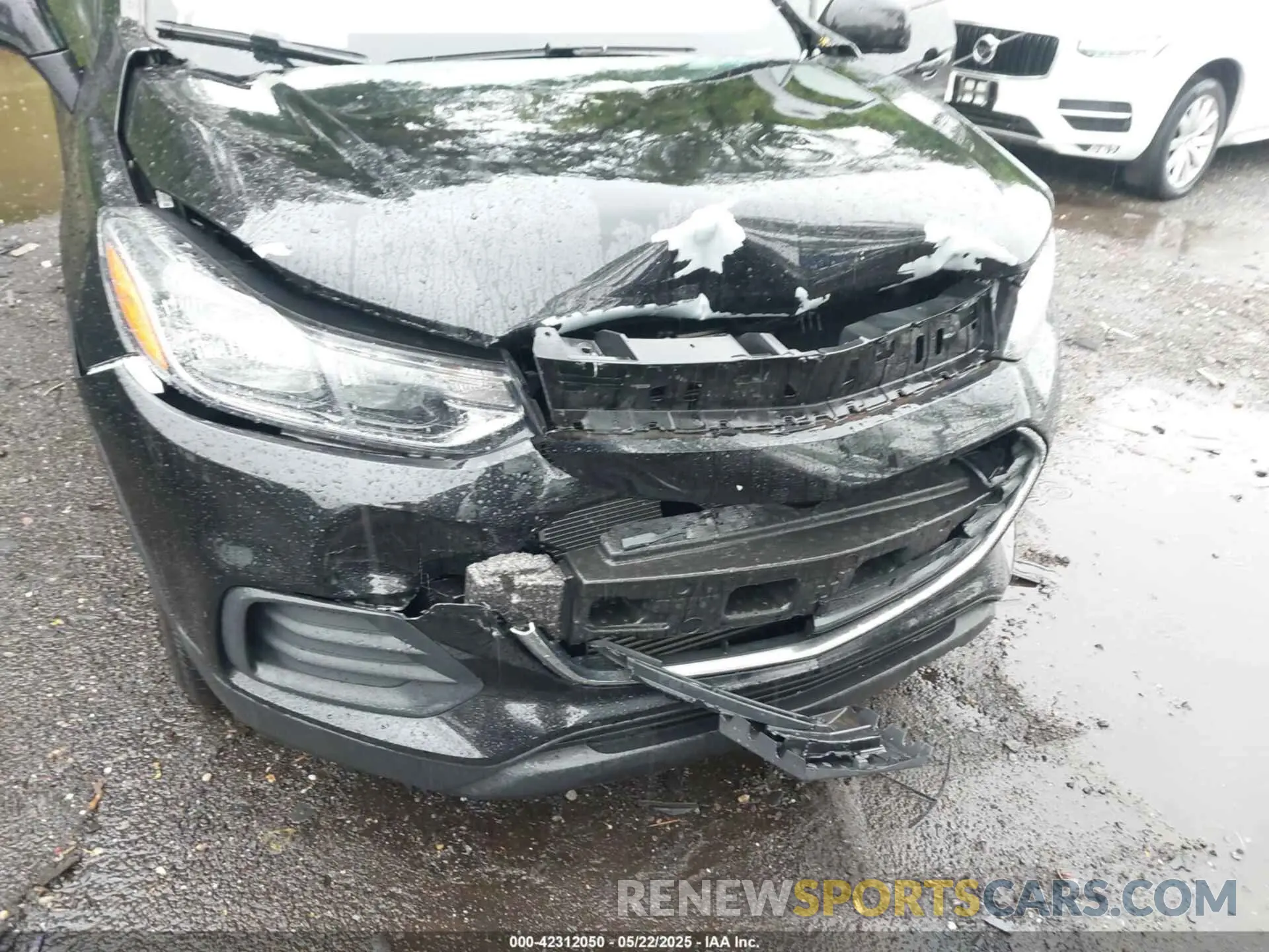 6 Photograph of a damaged car KL7CJKSB2MB312199 CHEVROLET TRAX 2021