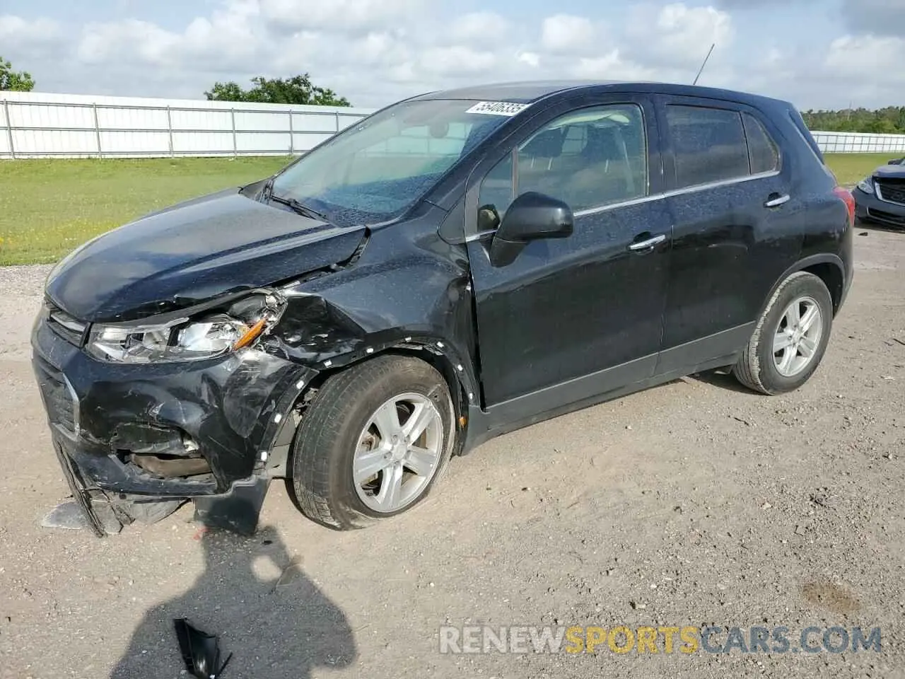 1 Photograph of a damaged car KL7CJKSB3MB300658 CHEVROLET TRAX 2021