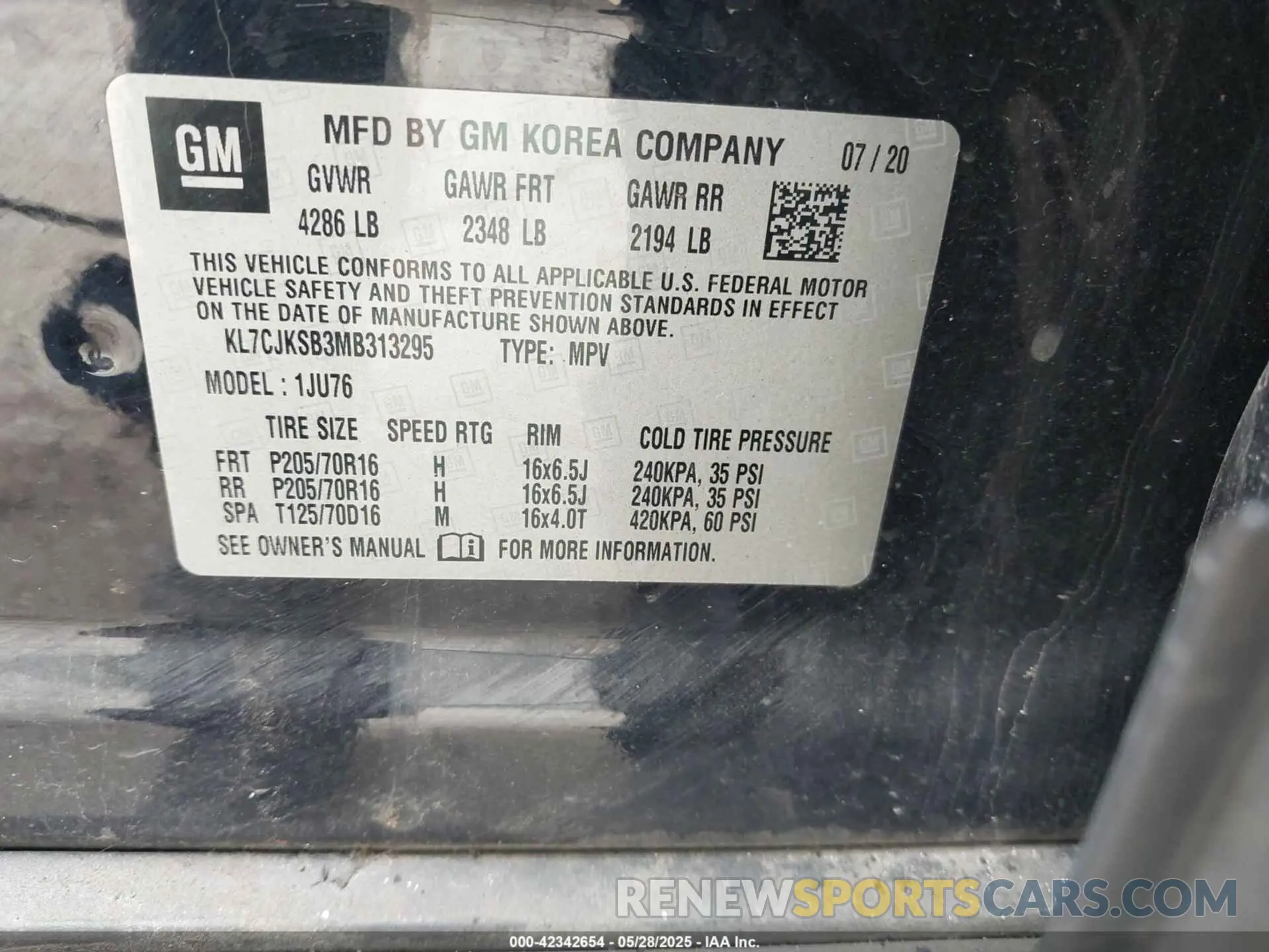 9 Photograph of a damaged car KL7CJKSB3MB313295 CHEVROLET TRAX 2021