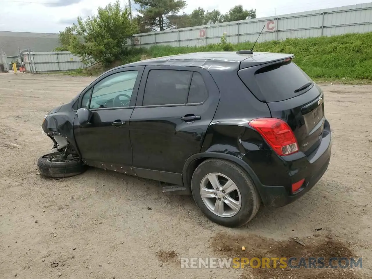 2 Photograph of a damaged car KL7CJKSB3MB320568 CHEVROLET TRAX 2021