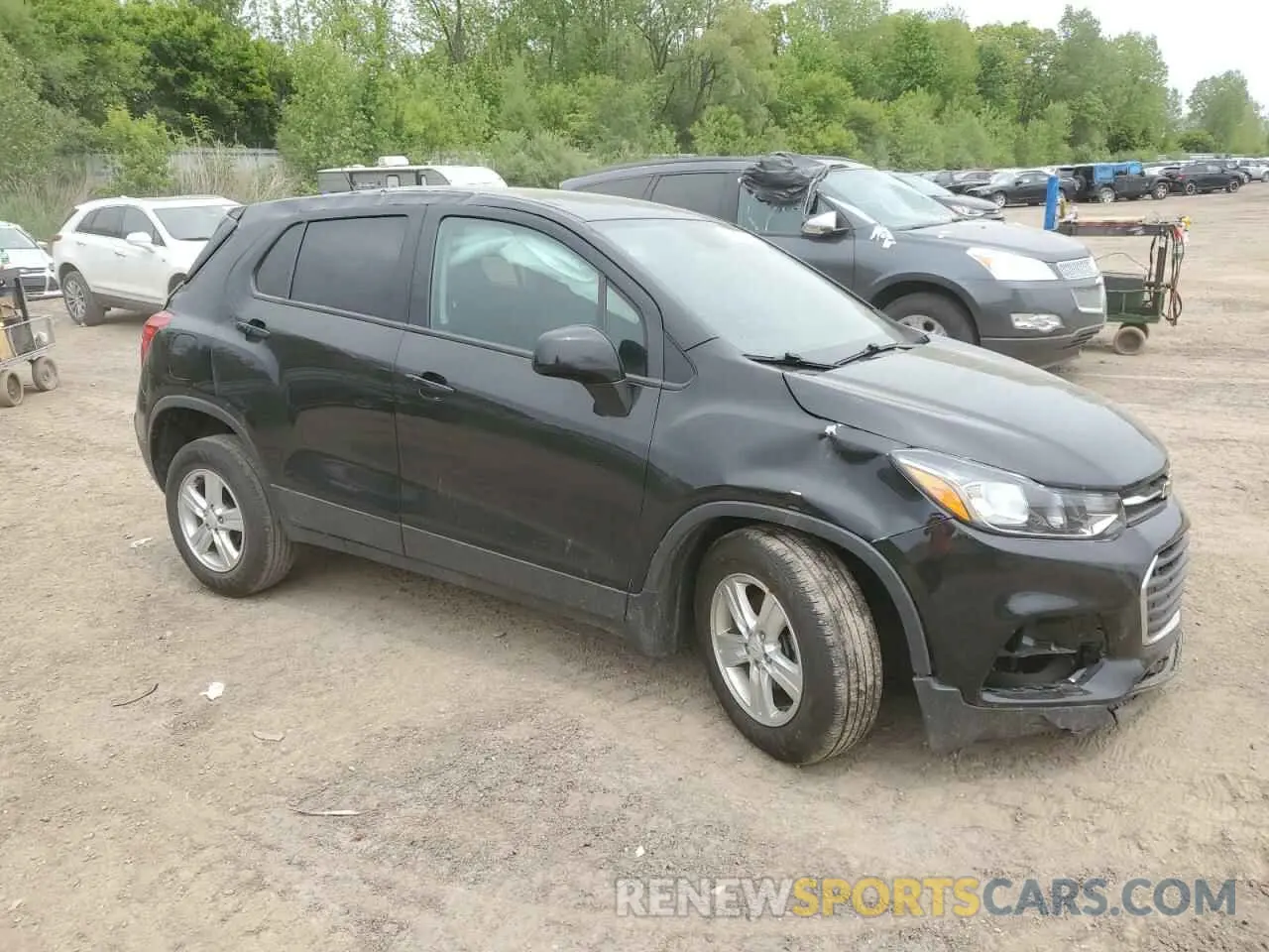 4 Photograph of a damaged car KL7CJKSB3MB320568 CHEVROLET TRAX 2021