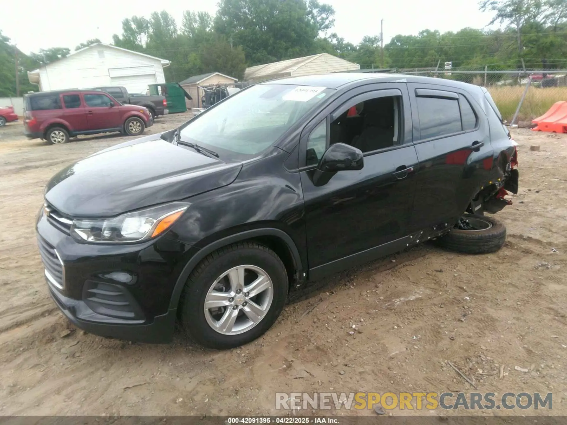 2 Photograph of a damaged car KL7CJKSB3MB332543 CHEVROLET TRAX 2021